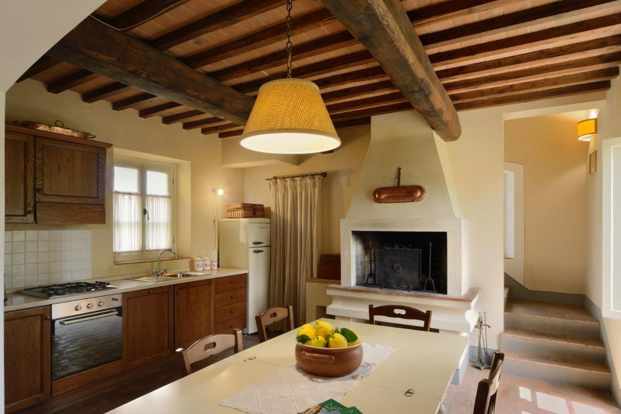 Borgo Casalvento Guest House Cantagrillo Bagian luar foto